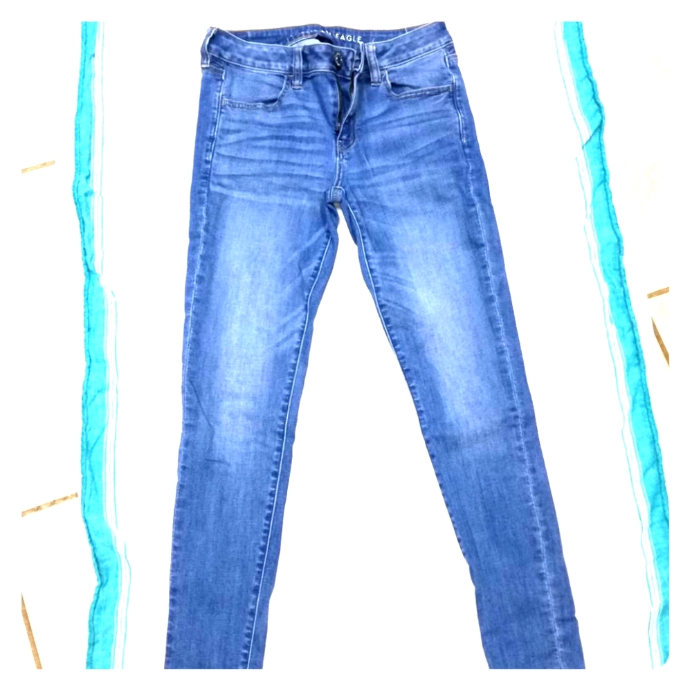 AE size 6 regular jegging